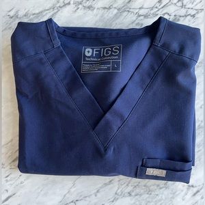 FIGS LEON TOP IN NAVY BLUE SIZE LARGE